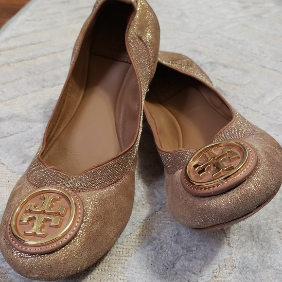 Tory Burch Caroline Metallic Flats - Picture 6 of 6